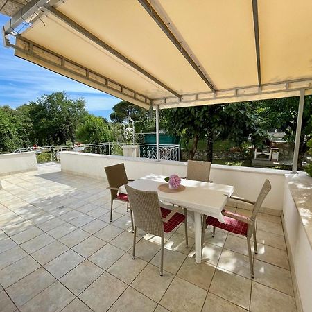 Apartments Lori Пореч Экстерьер фото