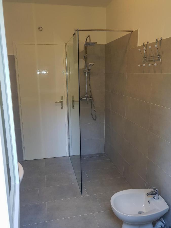 Apartments Lori Пореч Экстерьер фото